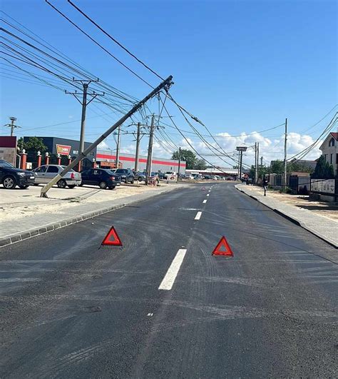 Accident grav pe strada Oituz, din Slatina. Șoferul, în vârstă de 19 ...